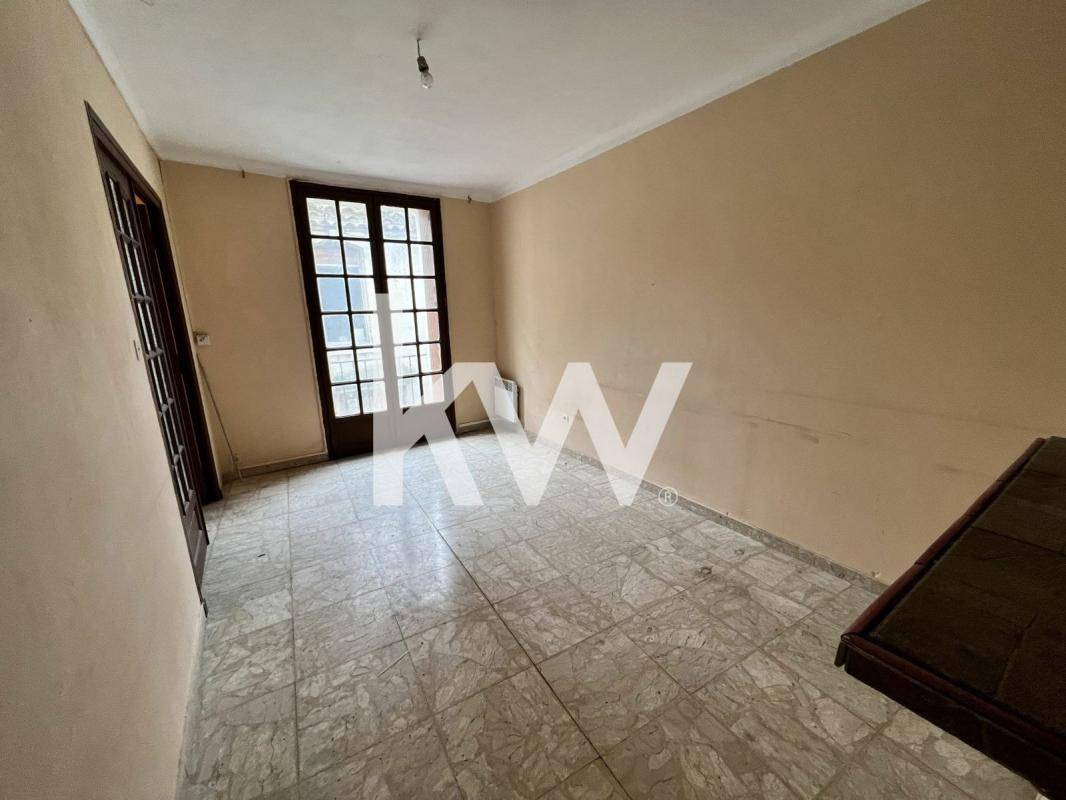 Image de l'annonce Appartement 2 pièces à vendre à NIMES