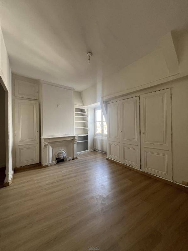 Image de l'annonce F2 - 47.62 m² - Rue Edouard…
