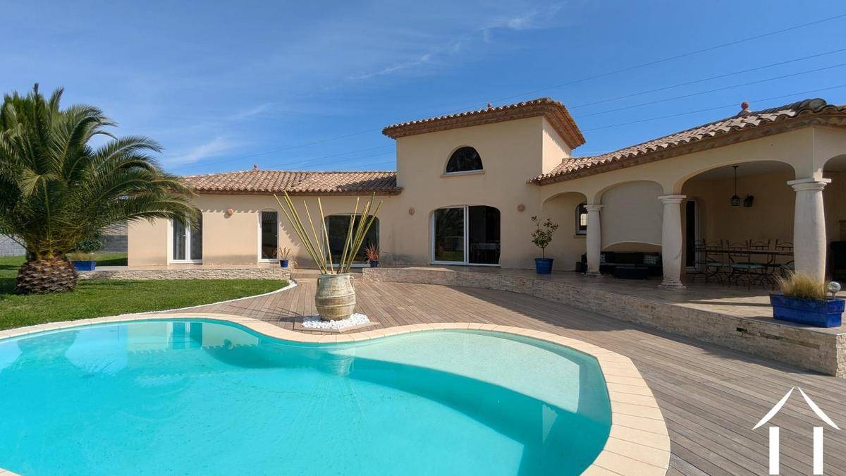 Image de l'annonce Villa avec belle piscine et vue