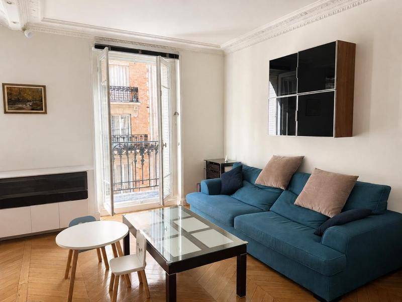 Image de l'annonce Paris 7e - Superbe 3 pièces meublé…