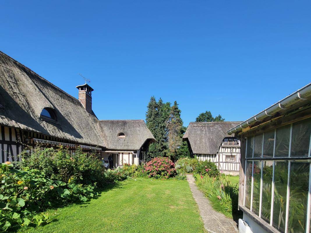 Image de l'annonce MAGNIFIQUE ENSEMBLE NORMAND EN CHAUME