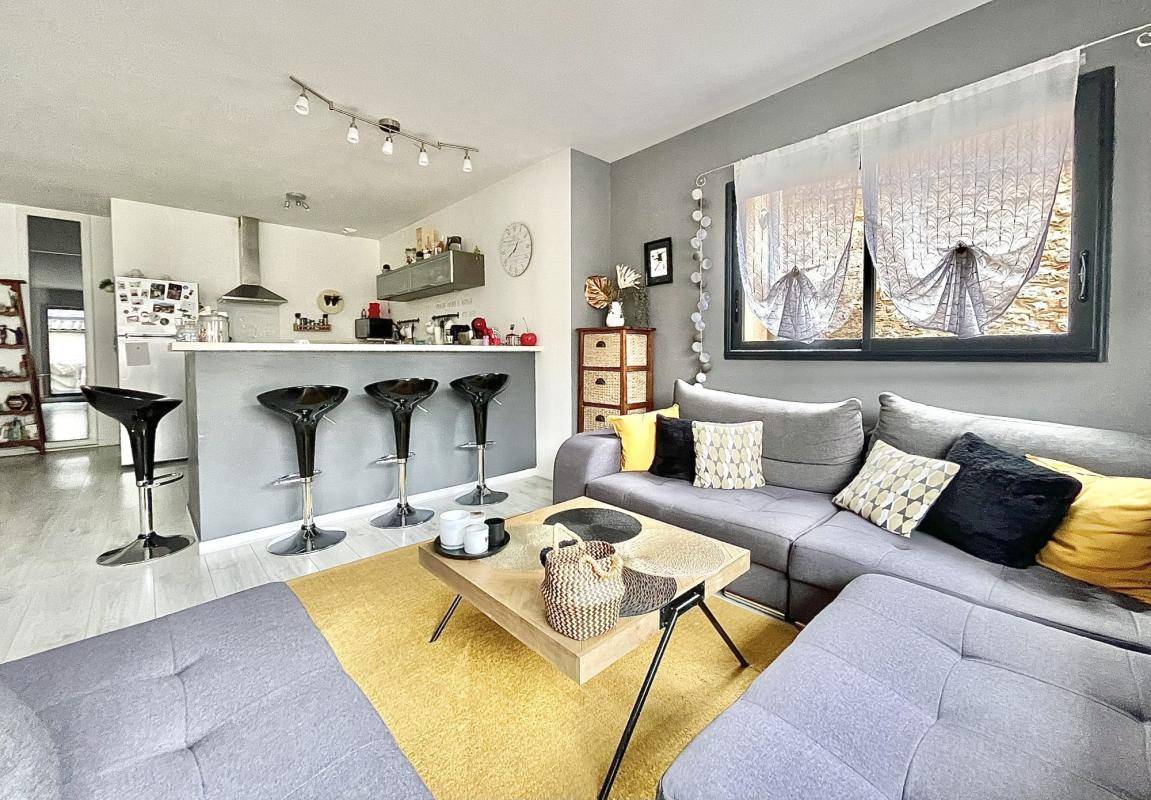 Image de l'annonce Découvrez cet appartement (t4) de 4 pièces…