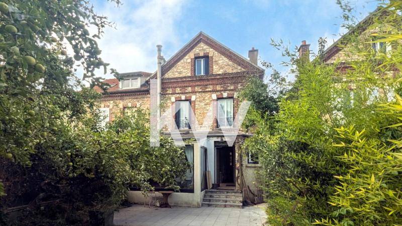 Image de l'annonce MAISON MEULIERE - 7 PIECES - 4…