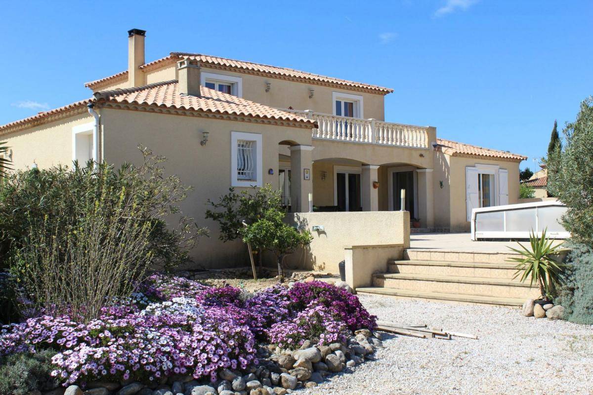 Image de l'annonce VENTE d'une maison F7 (251 m²) à…