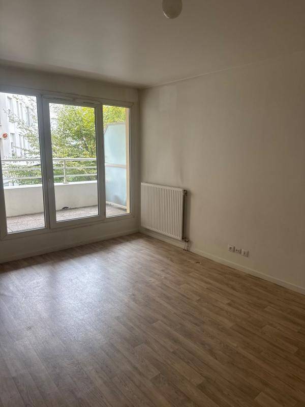 Image de l'annonce T2 · 46.1 m² · Aubervilliers
