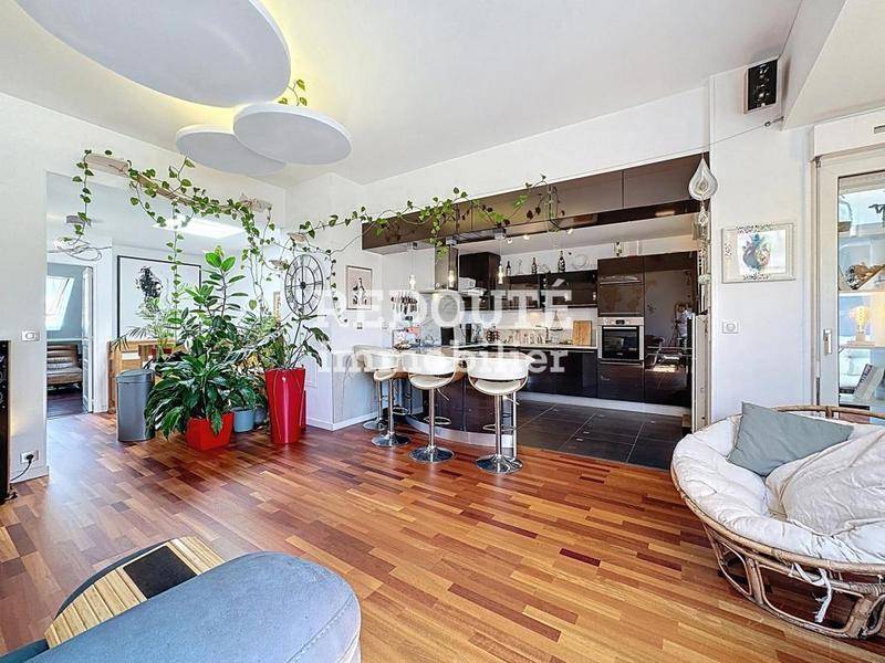 Image de l'annonce EPERNAY HYPER CENTRE : DERNIER ETAGE -…