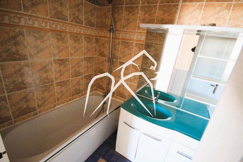 Image de l'annonce Grand appartement de 4 chambres quartier Saint-Julien