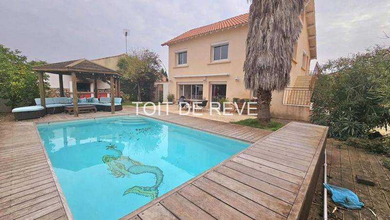 Image de l'annonce Frontignan Centre, maison T5 de 206m² sur…