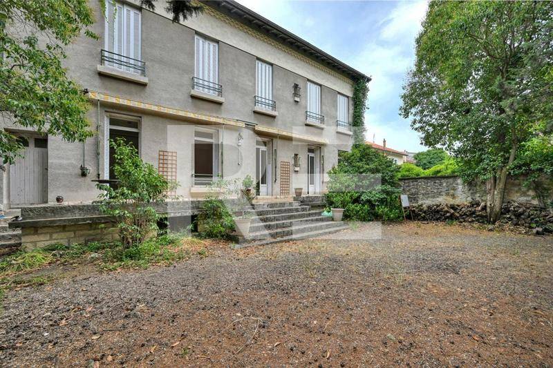 Image de l'annonce Le charme d'une maison bourgeoise, le confort…