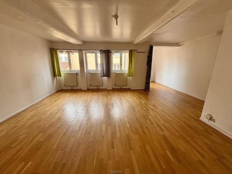 Image de l'annonce F3 - 93.96 m² - Rue Sainte…
