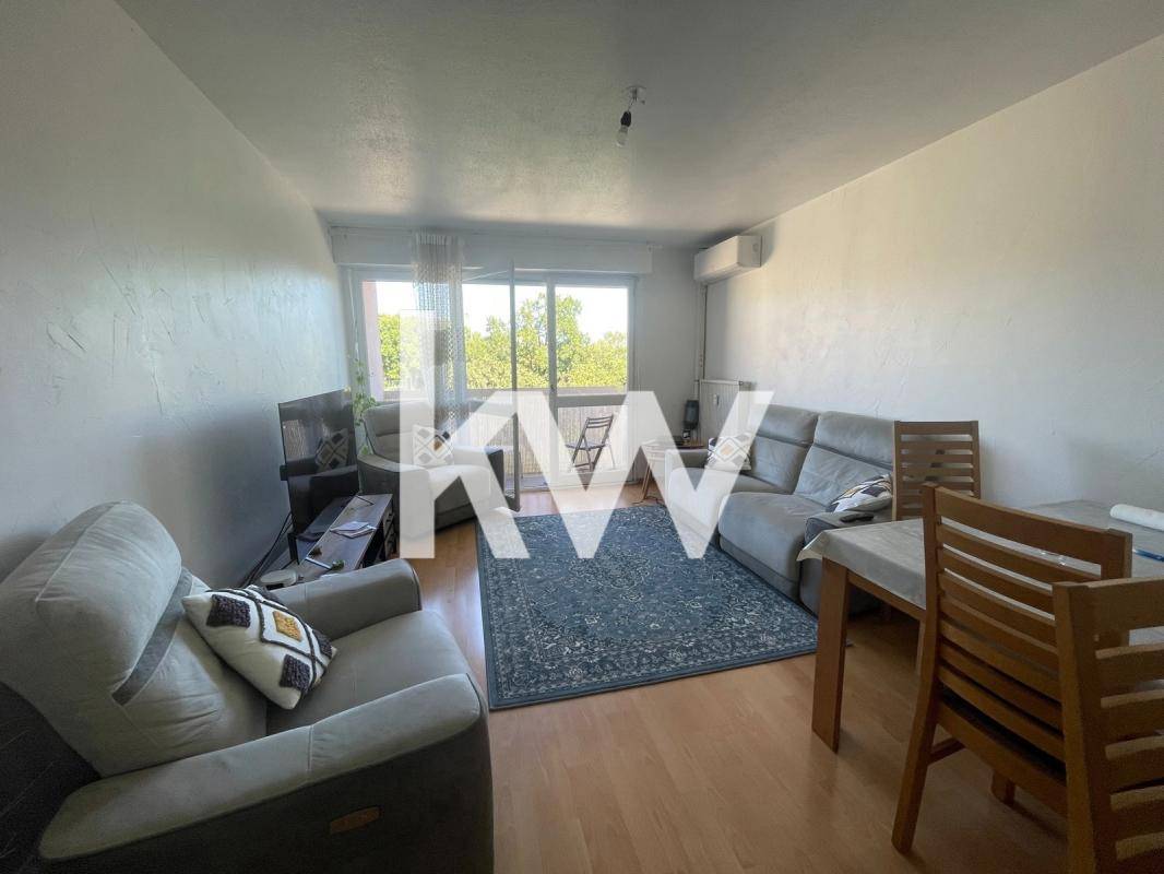 Image de l'annonce SPACIEUX P3 AVEC BALCON DANS UN IMMEUBLE…