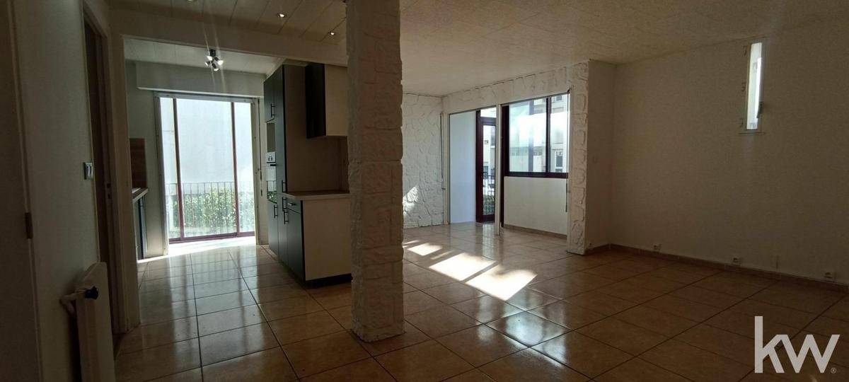 Image de l'annonce Appartement T4 et son local commercial Perpignan