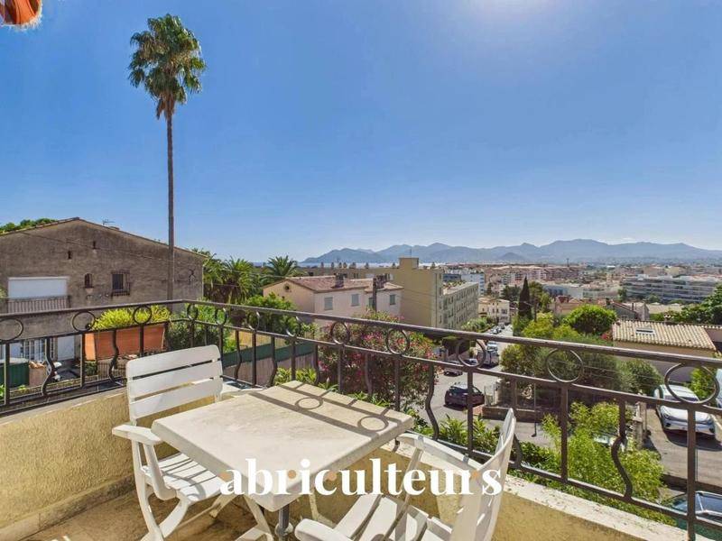 Image de l'annonce Appartement dans maison - Vue mer panoramique…