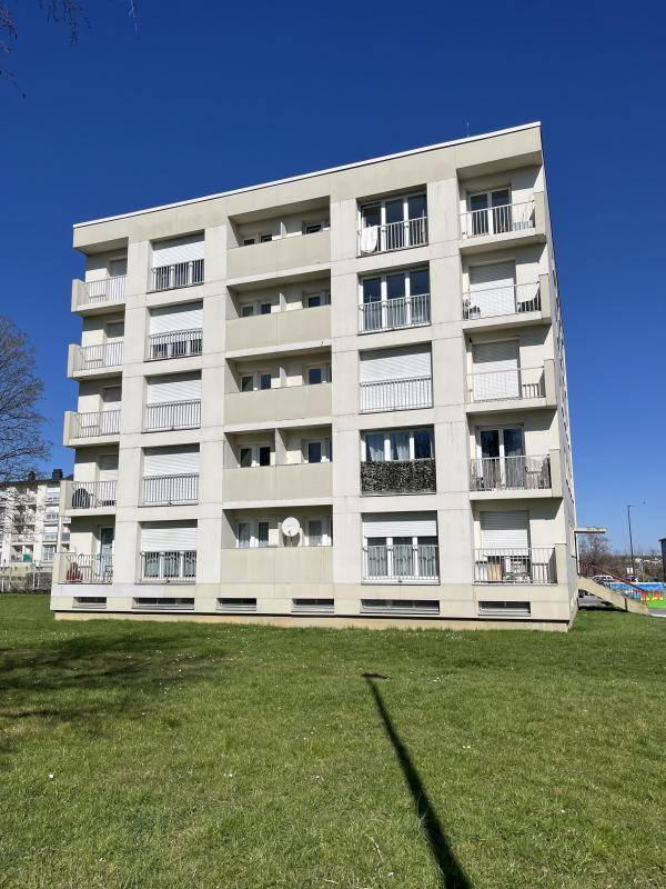Image de l'annonce TYPE 4 NEUFCHATEAU