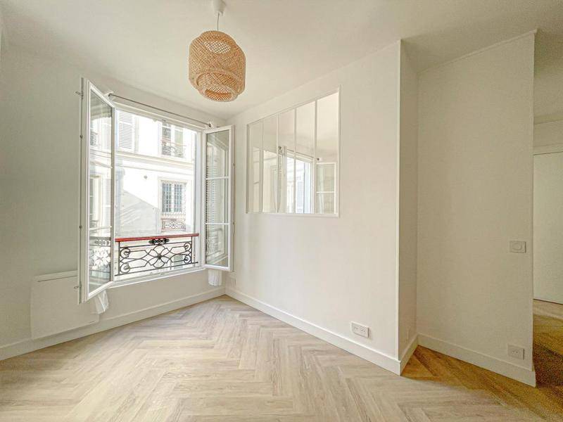 Image de l'annonce PARIS 10 - 2 PIECES - 26,50M²