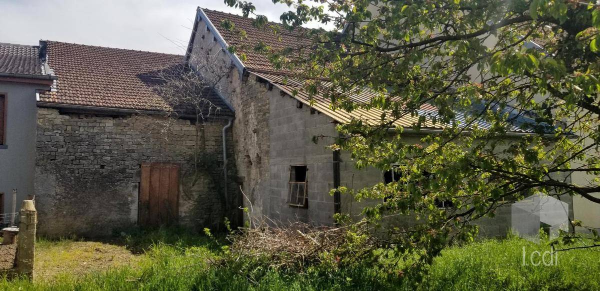 Image de l'annonce secteur GEVIGNEY ferme à rénover 150 m2