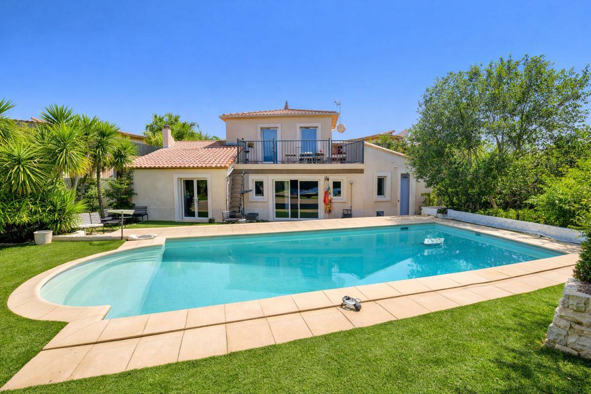 Image de l'annonce Maison contemporaine 6 pièces avec piscine sans…