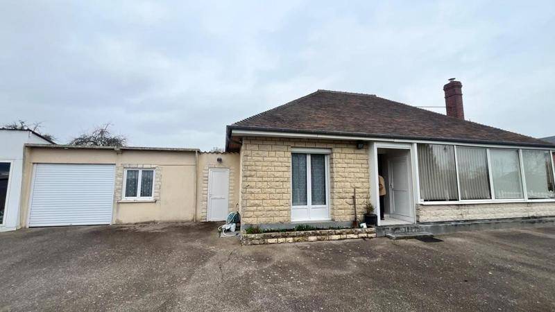 Image de l'annonce Maison de plain-pied 4 pièces avec piscine…