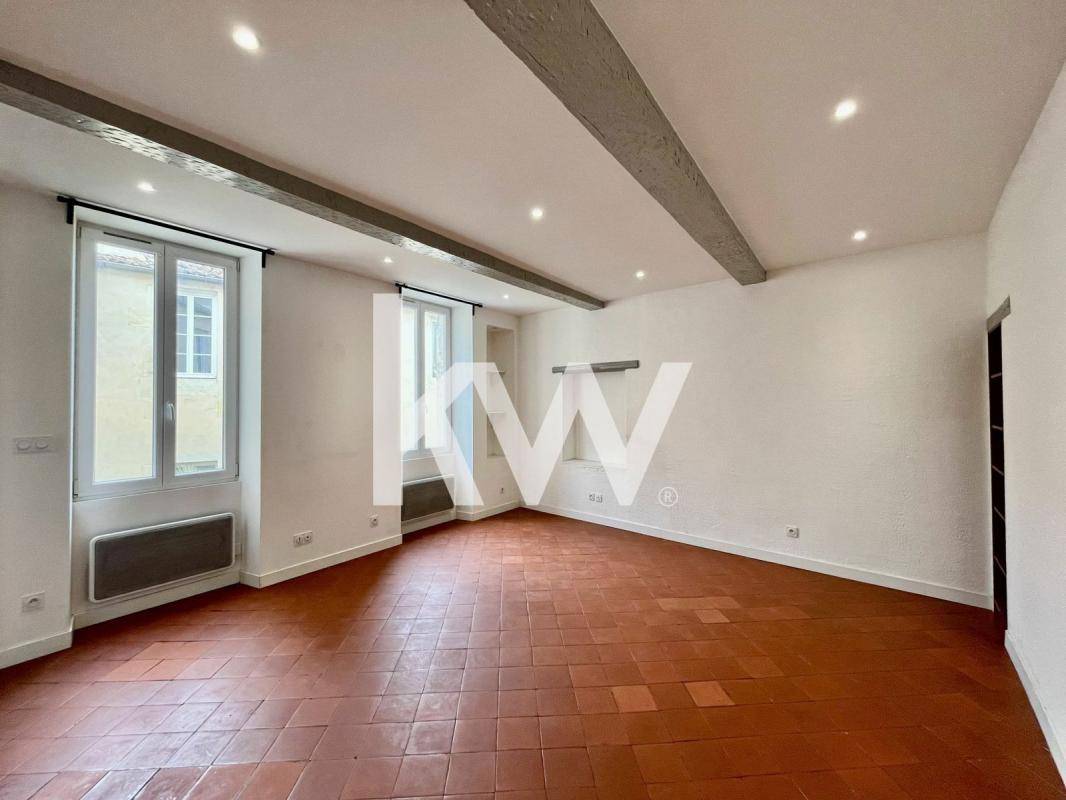 Image de l'annonce Appartement deux pièces - Place de la…