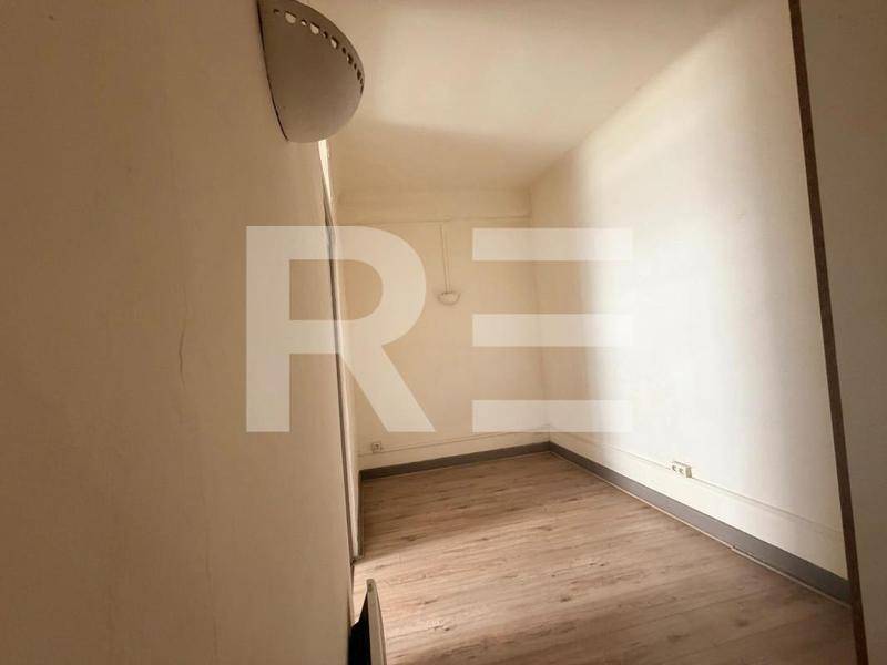 Image de l'annonce APPARTEMENT RUE DE L'HORLOGE A NIMES A…