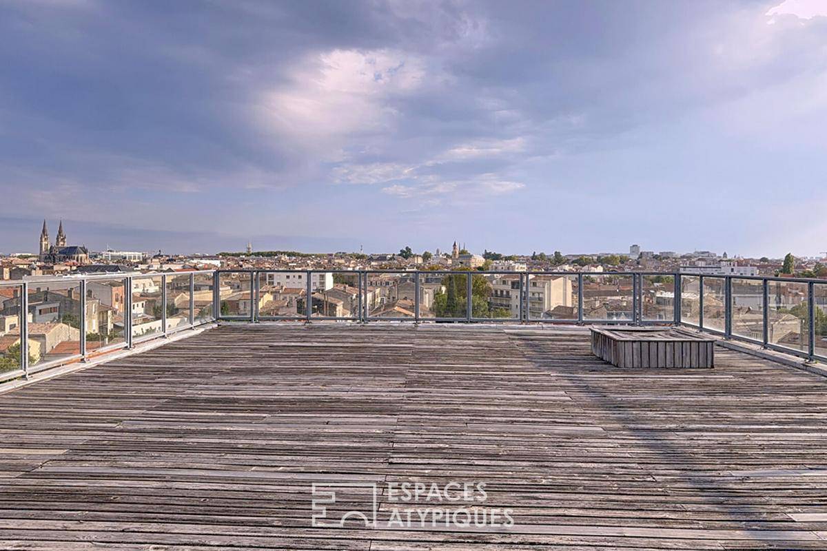 Image de l'annonce Toit-terrasse d'exception au coeur de Bordeaux