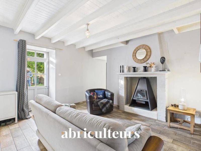 Image de l'annonce Maison rénovée avec de beaux volumes en…
