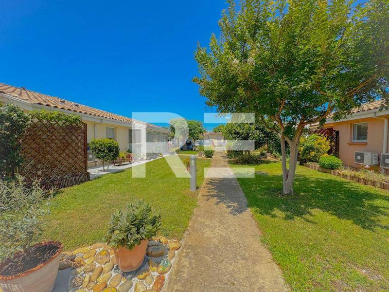 Image de l'annonce MAISON DE PLAINPIED AVEC STATIONNEMENT AUX SENIORIALES