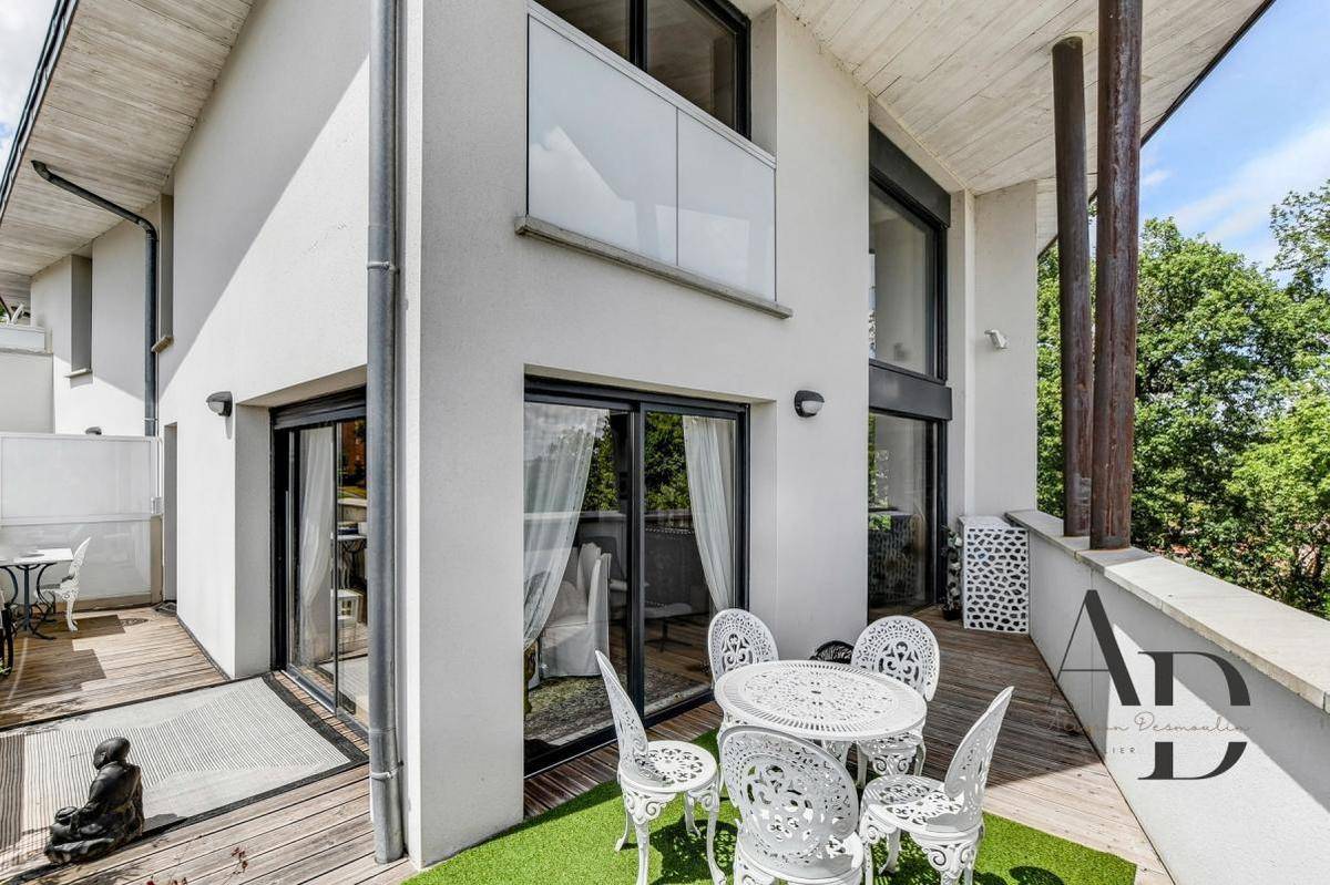 Image de l'annonce Élégant duplex T4 avec vue sur la…