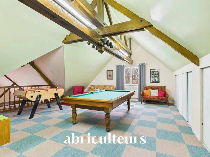Image de l'annonce Maison avec parc arboré - 260 m²…