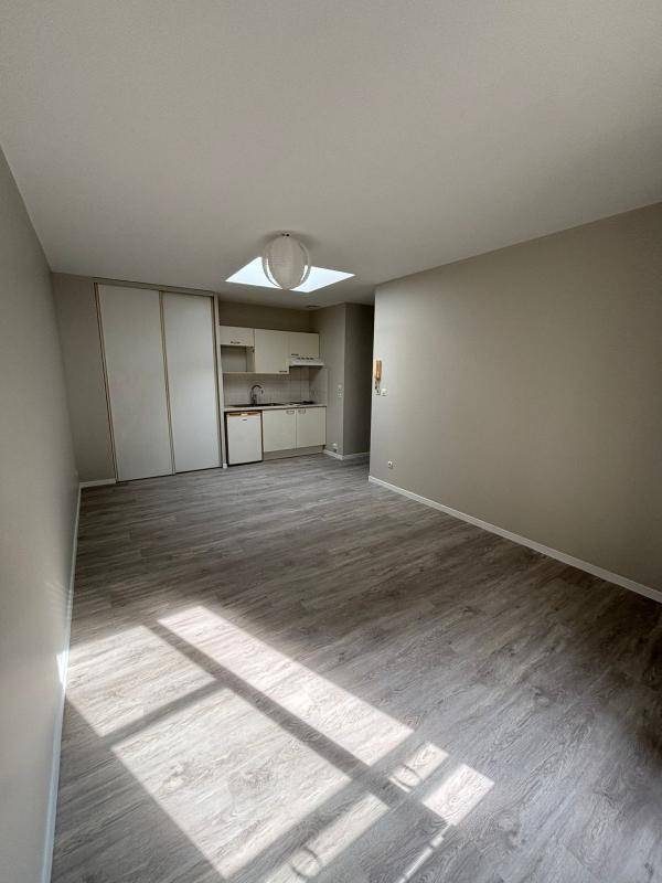 Image de l'annonce Appartement Mantes La Jolie 1 pièce