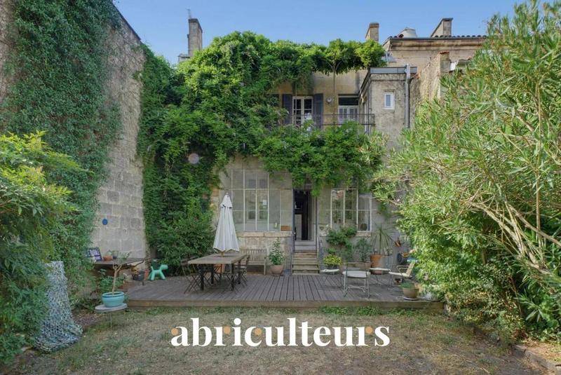 Image de l'annonce Maison bourgeoise avec jardin et terrasse en…