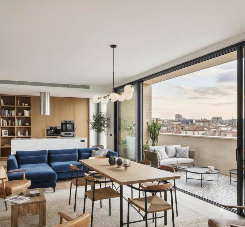 Image de l'annonce Appartement 4 pièces lumineux en étage élevé…