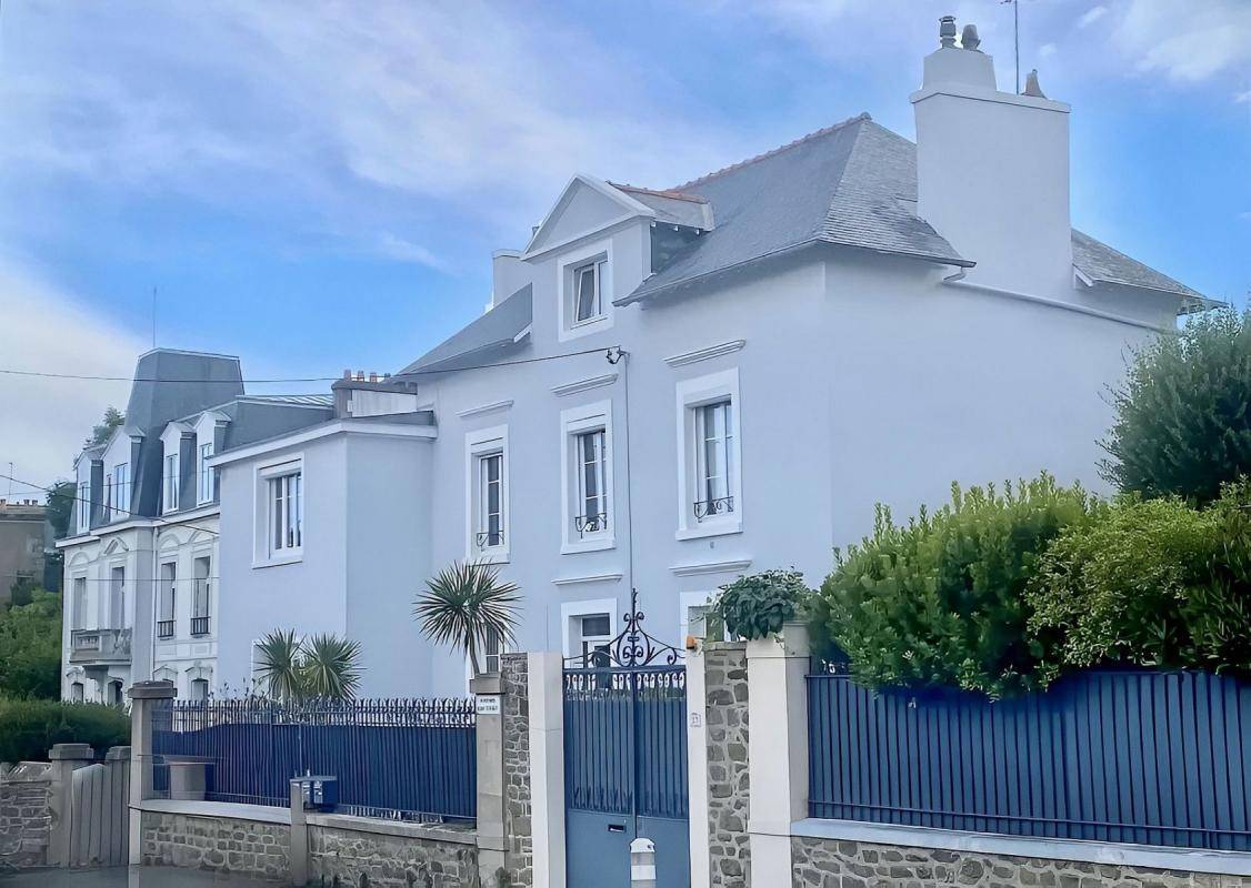 Image de l'annonce Saint-Malo centre – demeure familiale 10 pièces/5…