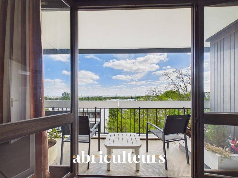 Image de l'annonce Vue exceptionnelle au dernier étage - Appartement…