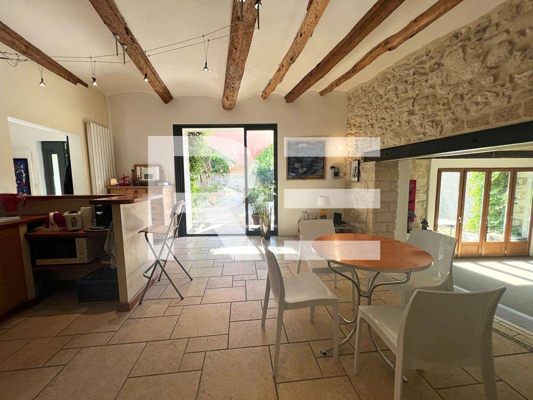 Image de l'annonce Spacieuse maison vigneronne, jardin, piscine, dépendances ,…