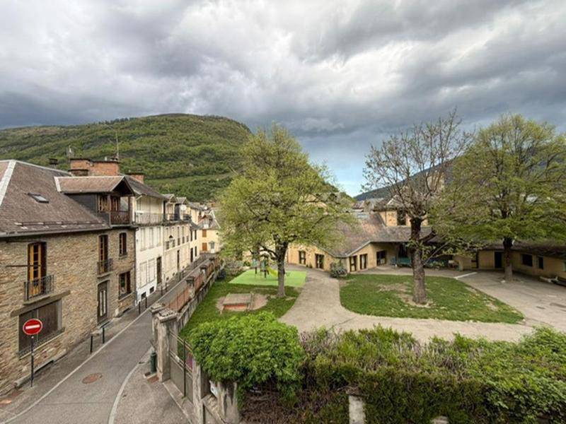 Image de l'annonce EXCLUSIVITÉ – Duplex 4 chambres Luchon centre…