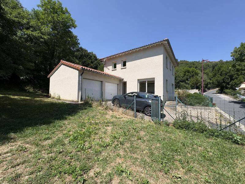 Image de l'annonce Maison F4/5 - Garages - Jardin