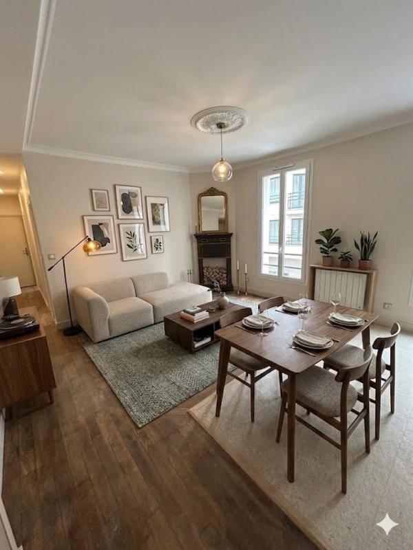 Image de l'annonce ETAGE ELEVE - CHARME ET CACHET