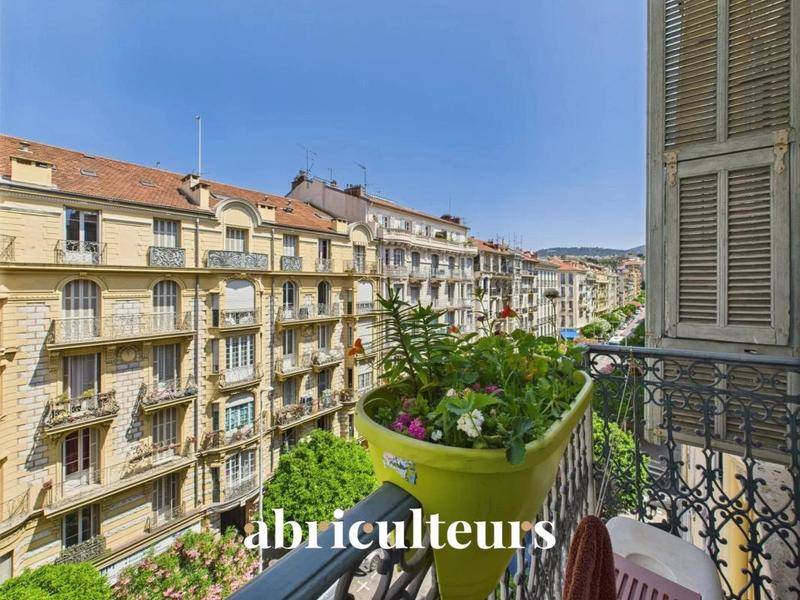 Image de l'annonce Grand appartement T4 de 88 m2 avec…