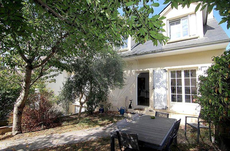 Image de l'annonce Maison 7 chambre(s) à vendre