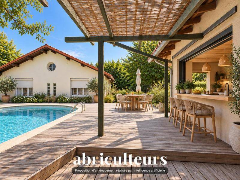 Image de l'annonce Maison avec piscine à rafraichir sur grand…