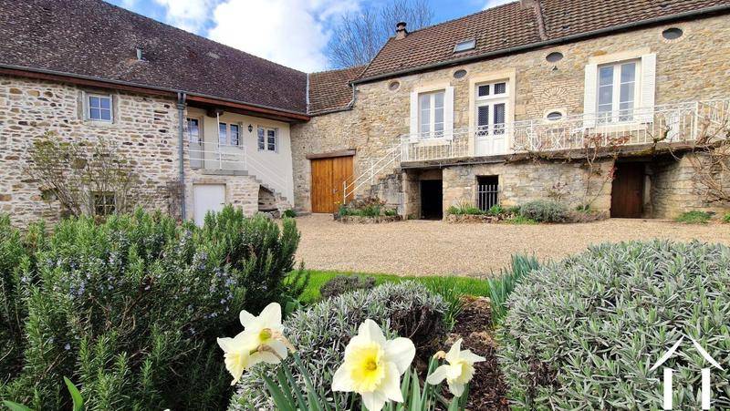 Image de l'annonce Maison familiale avec maison d'amis, piscine chauffée…