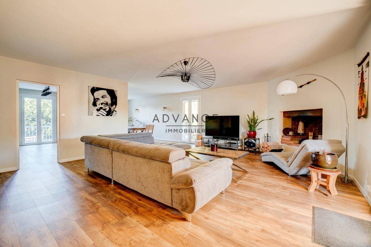 Image de l'annonce PECHBONNIEU - Maison familiale avec garage et…