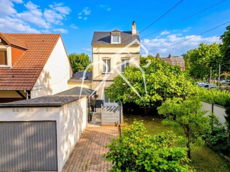 Image de l'annonce Maison de ville au calme - 2…