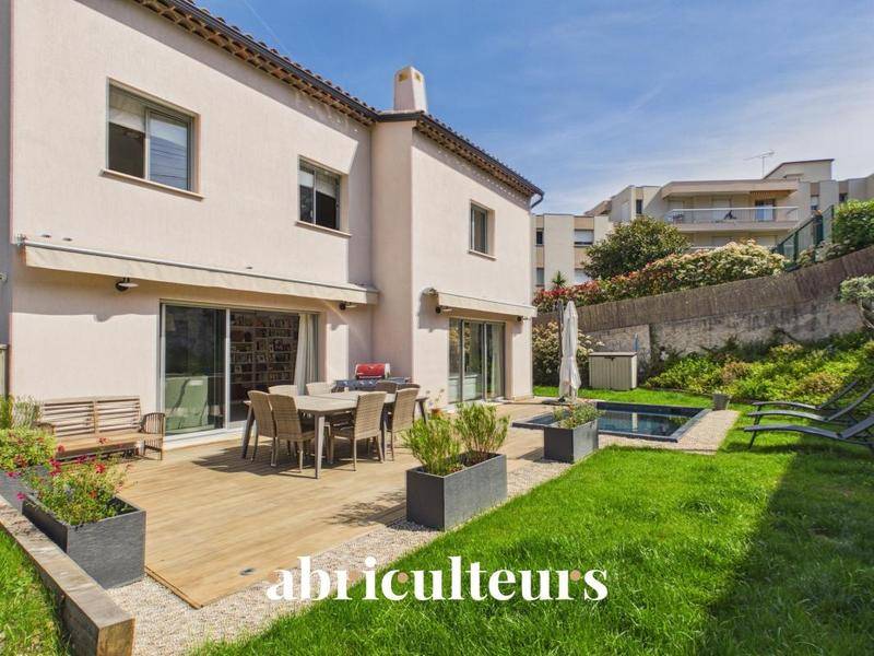 Image de l'annonce Maison familiale contemporaine de 120 m² de…