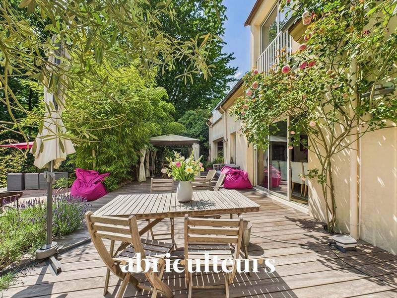 Image de l'annonce Magnifique maison contemporaine avec jardin paysager et…