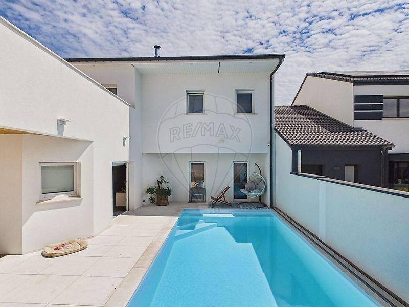 Image de l'annonce Maison 5 chambre(s) à vendre