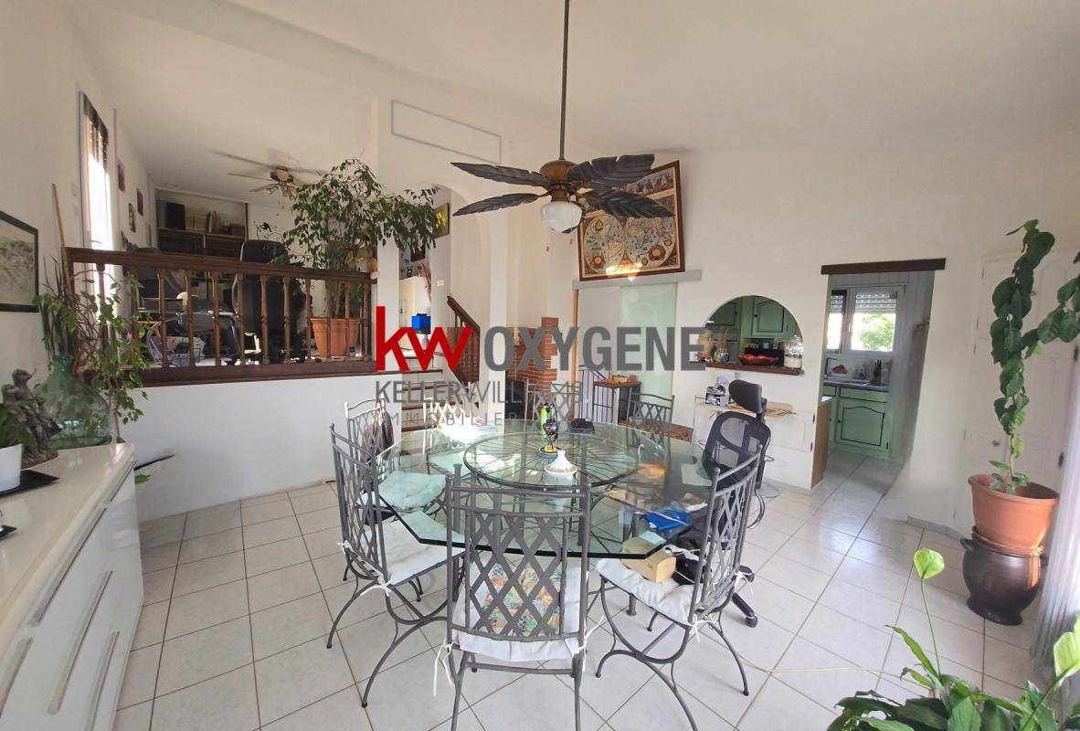 Image de l'annonce MAISON F7 (146 m²) + ATELIER à…