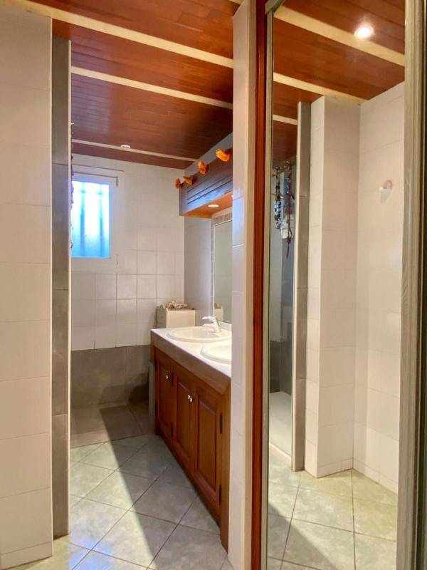 Image de l'annonce Jolie villa avec garage et piscine dans…