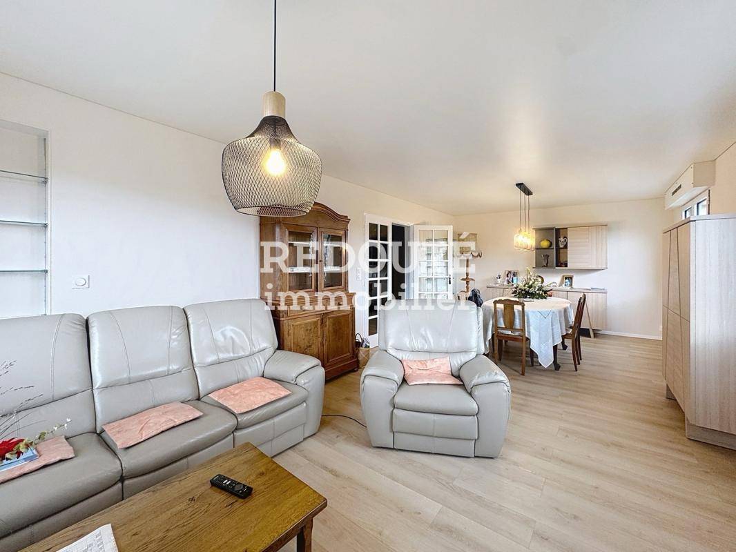 Image de l'annonce À VENDRE - APPARTEMENT DE TYPE 5…